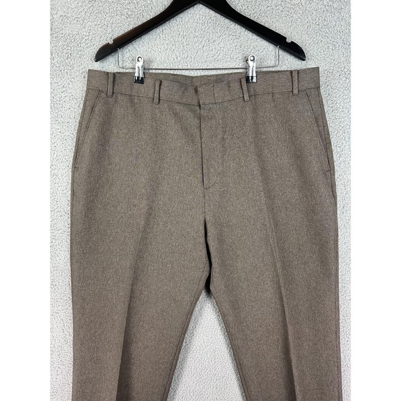Dockers Action Slacks Pants Mens 40x30 Brown Dress Trousers Flat Front Preppy - Picture 1 of 8